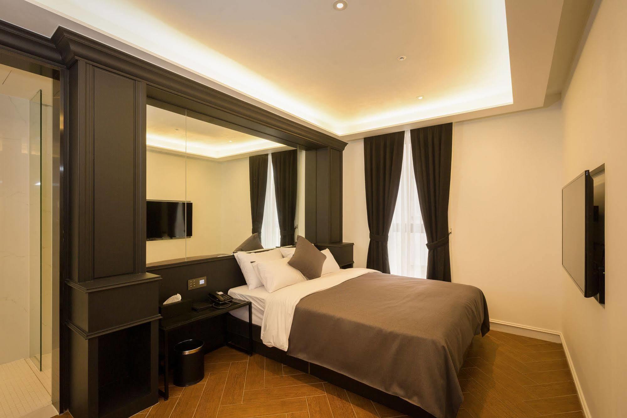 Trang Blue Hotel Seoel Buitenkant foto